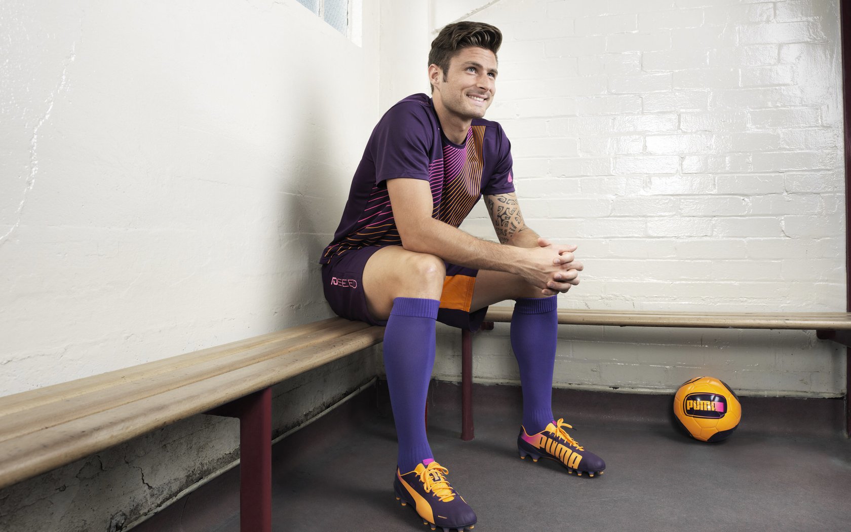 奥预赛中国队战平 球迷鼓励球队继续努力，奥预赛男足直播赛程